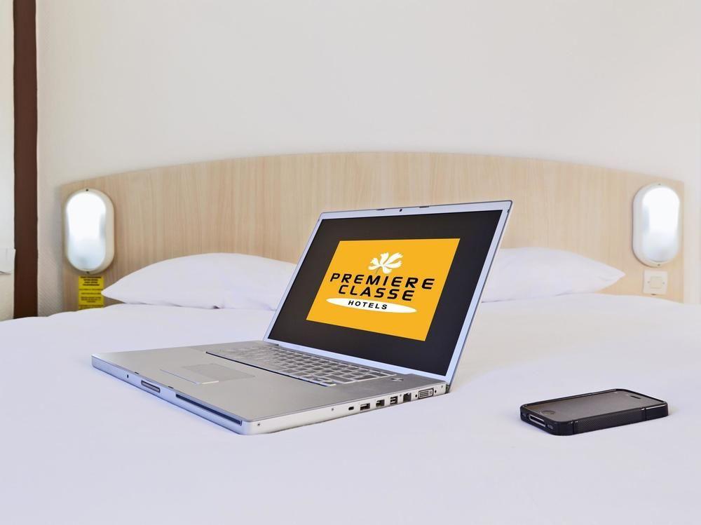 Hotel F1 Lyon Genay Massieux מראה חיצוני תמונה