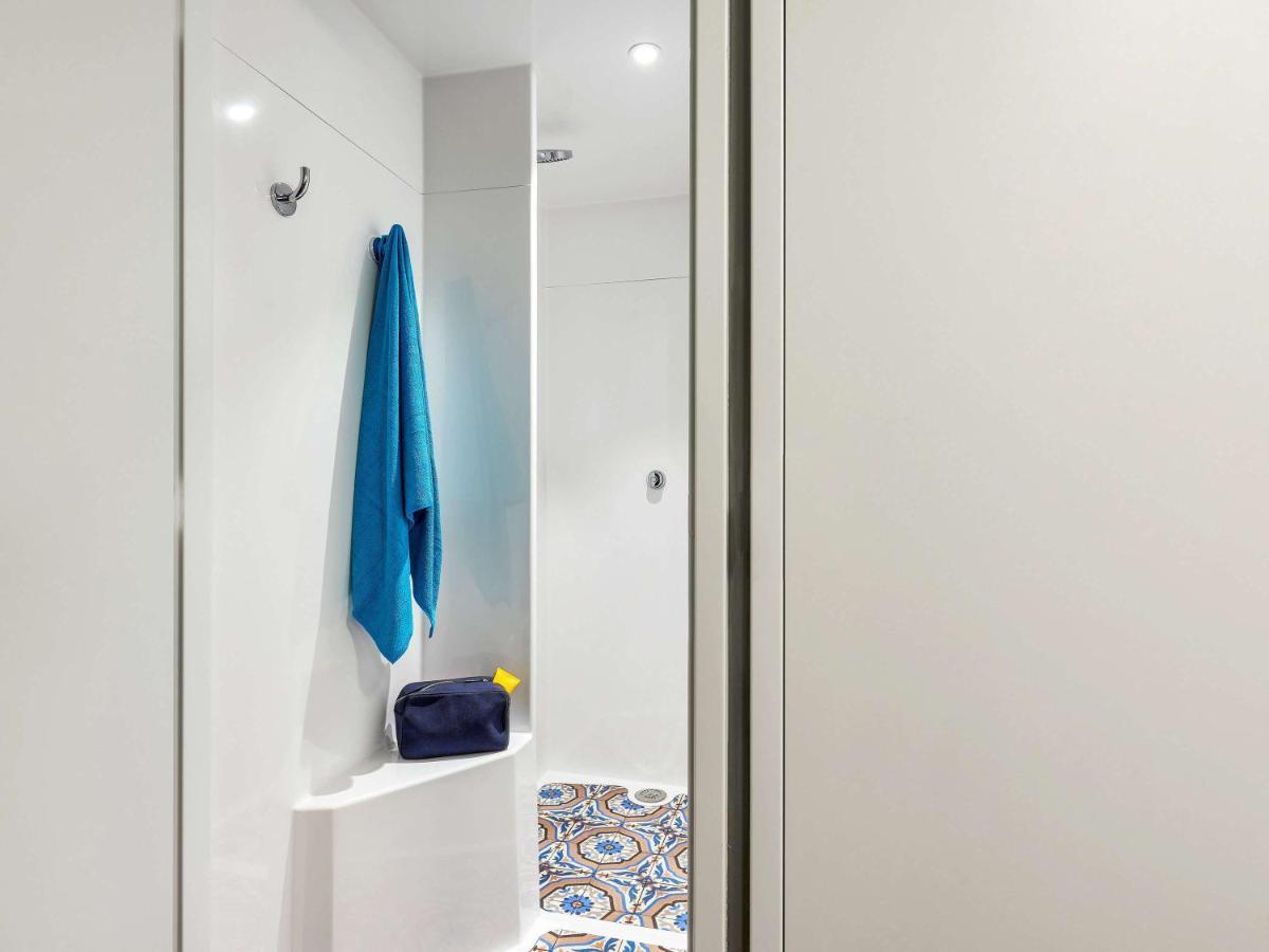 Hotel F1 Lyon Genay Massieux מראה חיצוני תמונה