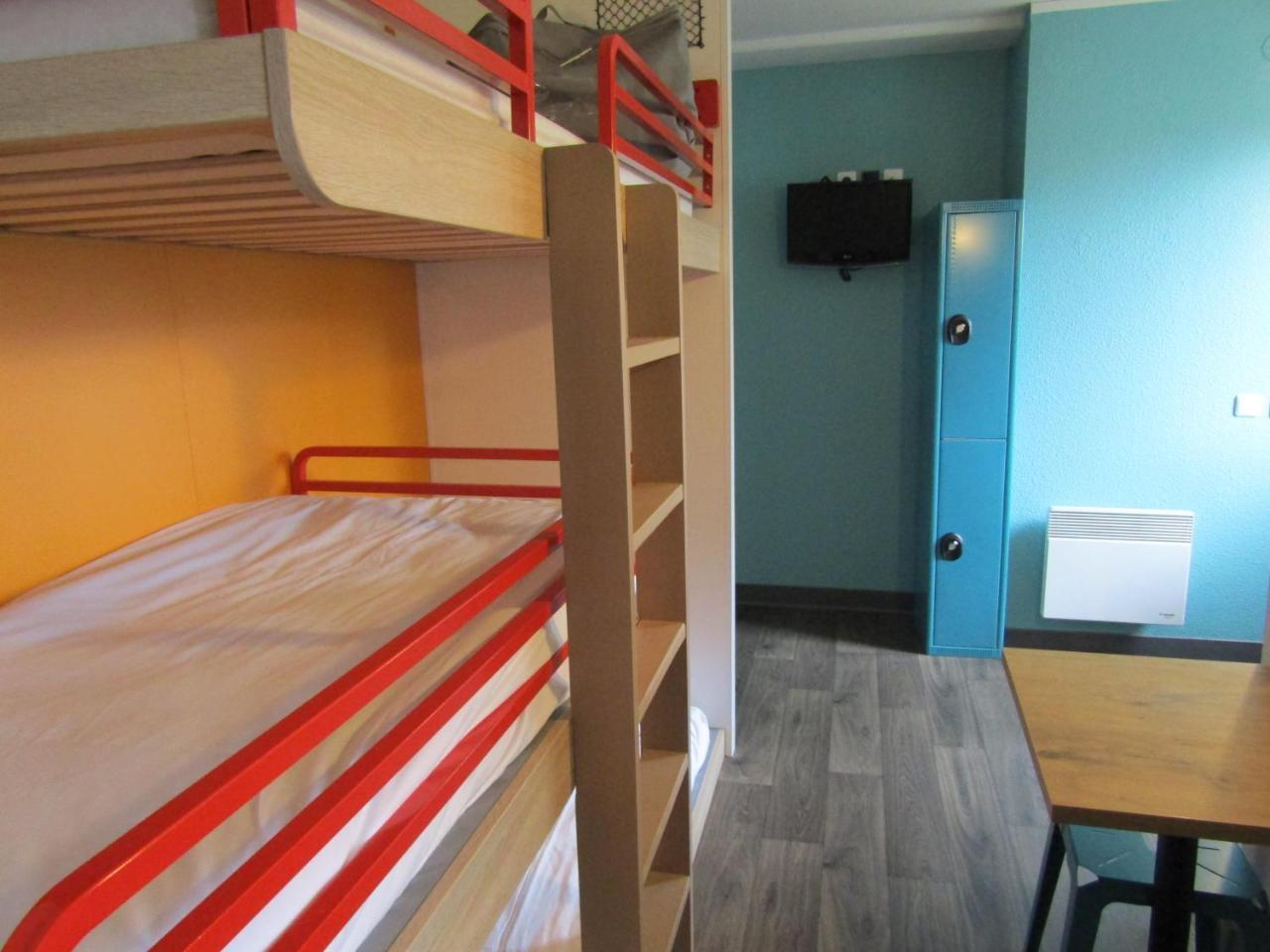 Hotel F1 Lyon Genay Massieux מראה חיצוני תמונה